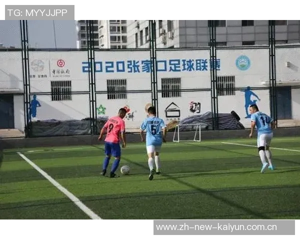 重庆足球队在足球个人能力排行榜中荣登第八名展现实力与潜力 重庆足球队在足球个人能力排行榜中荣登第八名展现实力与潜力